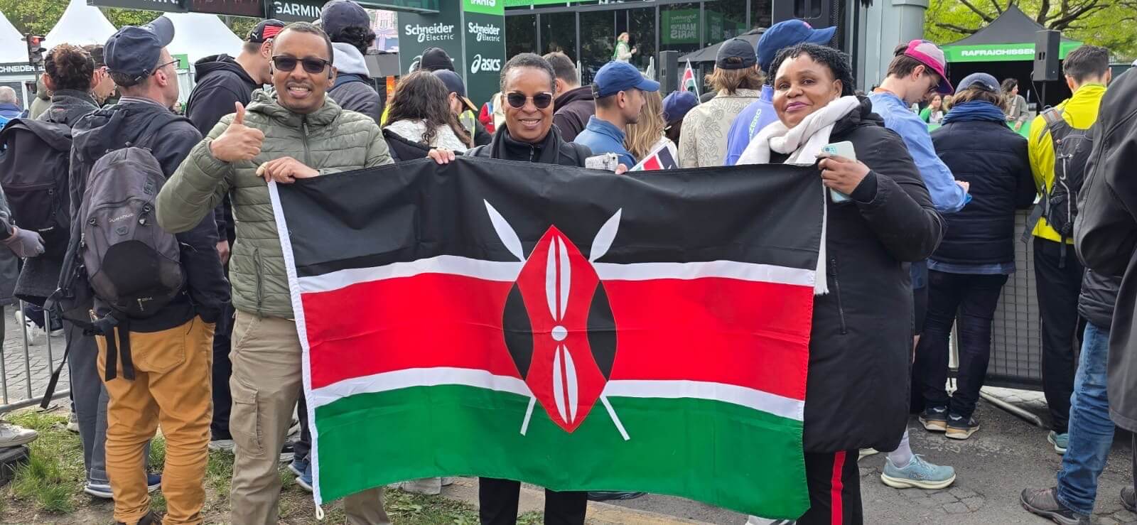 TEAM KENYA AT THE PARIS MARATHON